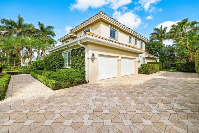 4361 Gleneagles Drive, Boynton Beach, FL 33436