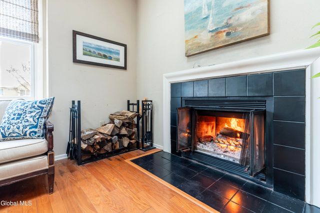 1 Freemans Way, Halfmoon, NY 12065