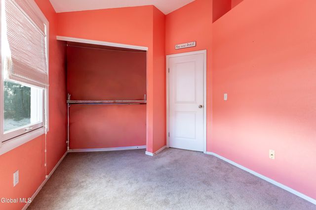 1 Freemans Way, Halfmoon, NY 12065