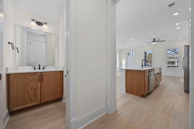 976 Farrow Pkwy Unit D, Myrtle Beach, SC 29577