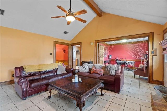 406 Willow Wood DR, Pflugerville, TX 78660