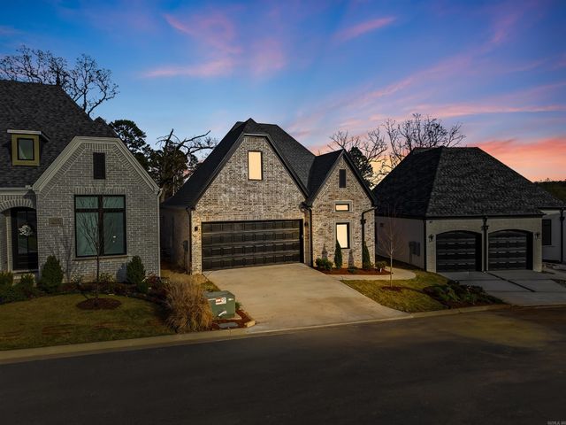 107 Mergeron Court, Little Rock, AR 72212