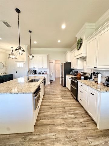 342 Blue Lake Drive, Abilene, TX 79602