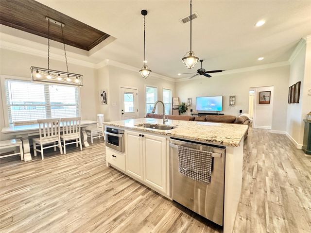 342 Blue Lake Drive, Abilene, TX 79602