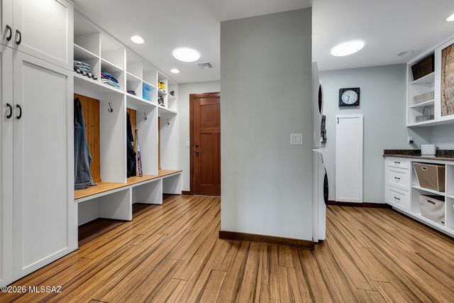 7000 N Paloma Drive, Tucson, AZ 85704