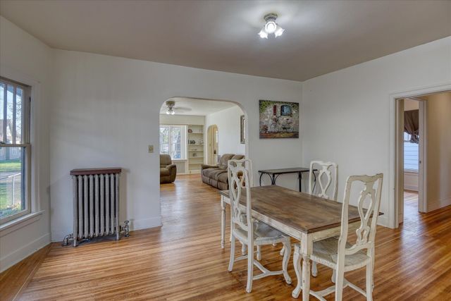 2612 W Gardner Ave, Spokane, WA 99201