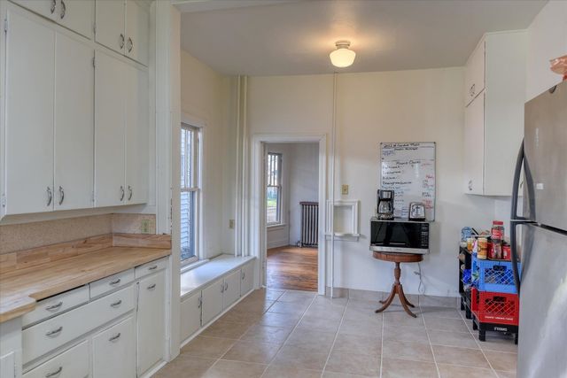 2612 W Gardner Ave, Spokane, WA 99201