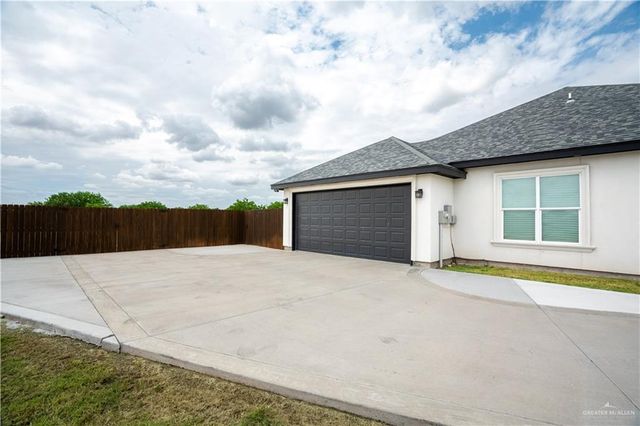 5305 Addison Lane, Weslaco, TX 78599