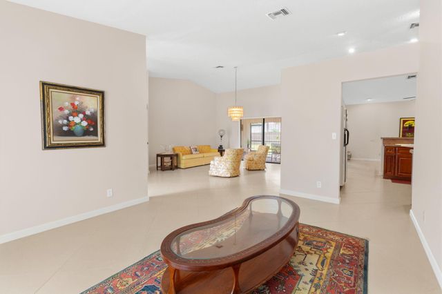 132 Kings Way, Royal Palm Beach, FL 33411