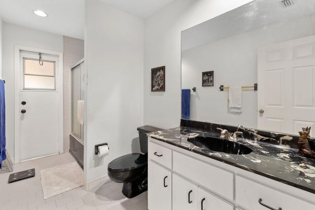 132 Kings Way, Royal Palm Beach, FL 33411