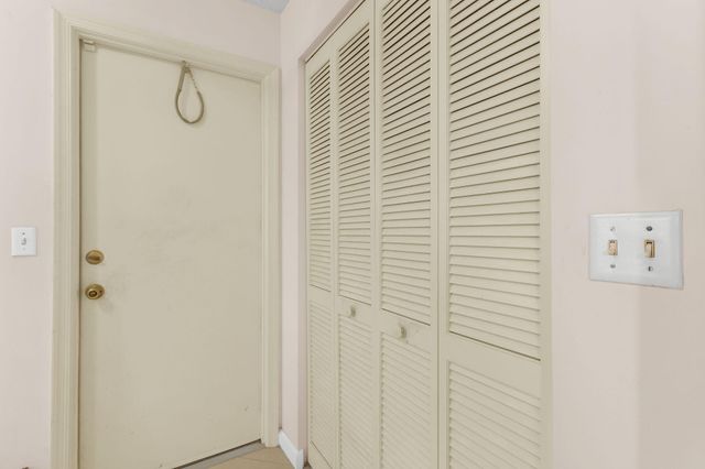 132 Kings Way, Royal Palm Beach, FL 33411