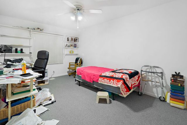 132 Kings Way, Royal Palm Beach, FL 33411