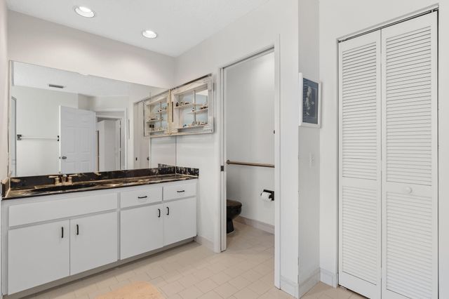 132 Kings Way, Royal Palm Beach, FL 33411