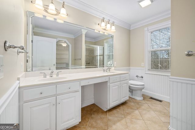 231 E Morgan Street, Clarkesville, GA 30523