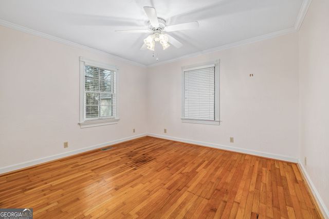 231 E Morgan Street, Clarkesville, GA 30523