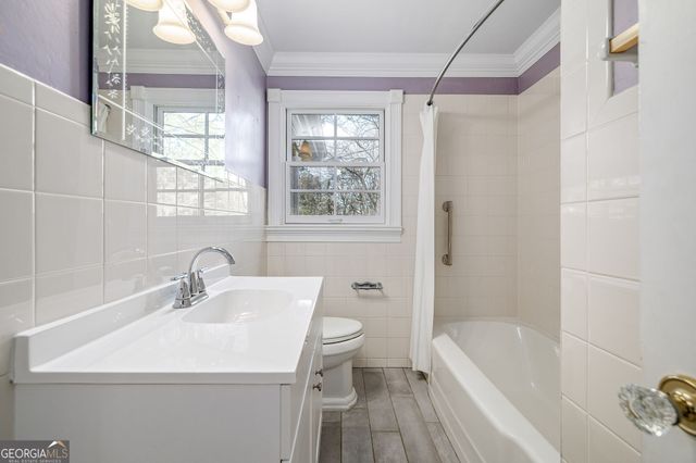 231 E Morgan Street, Clarkesville, GA 30523