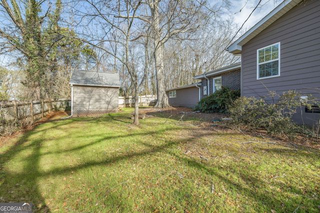 231 E Morgan Street, Clarkesville, GA 30523