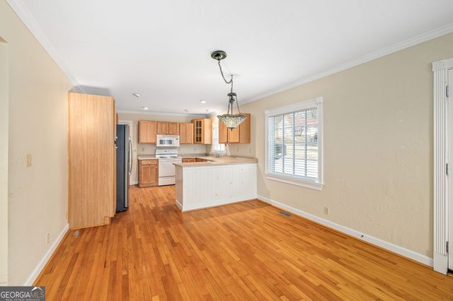 231 E Morgan Street, Clarkesville, GA 30523