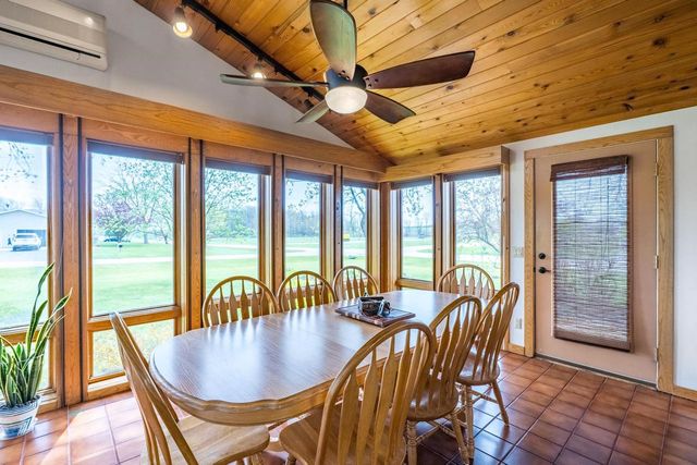 6864 DAIRYLAND LANE, Rudolph, WI 54475