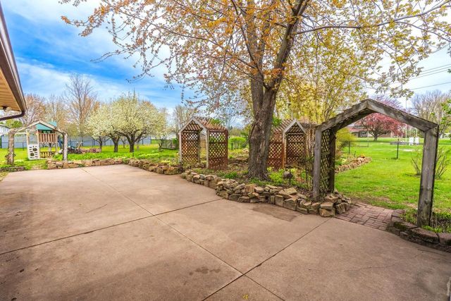 6864 DAIRYLAND LANE, Rudolph, WI 54475