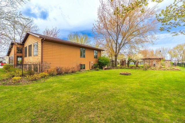 6864 DAIRYLAND LANE, Rudolph, WI 54475