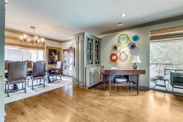 6318 Bandera Avenue D, Dallas, TX 75225