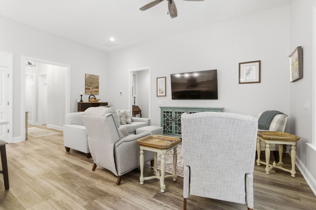 Image 14 of property listing at 1164 Old Field Drive, Summerville, SC 29483