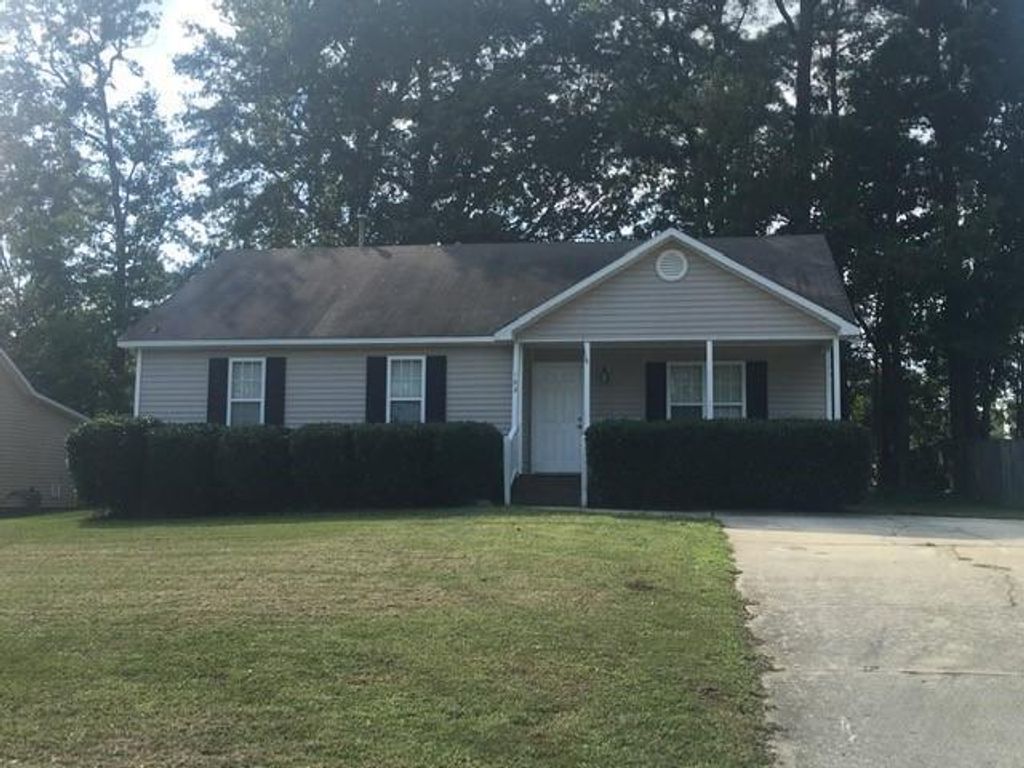 102 Gracie Lane, Clayton, NC 27520