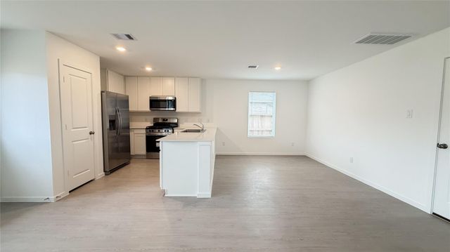 18031 Trepito Avenue, New Caney, TX 77357