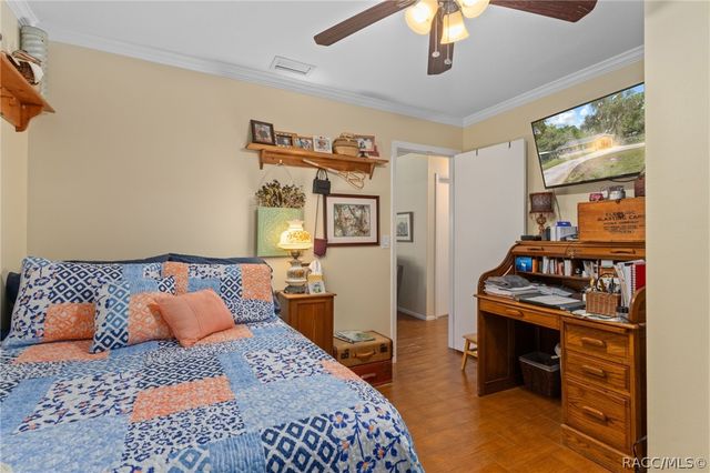 7636 S Four Oaks Drive, Floral City, FL 34436