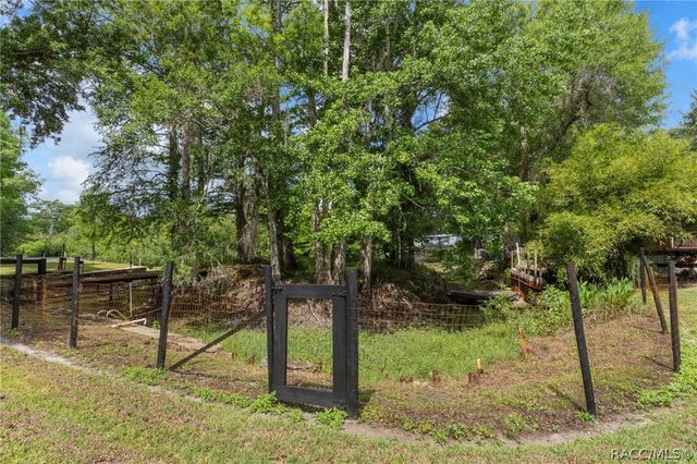 7636 S Four Oaks Drive, Floral City, FL 34436