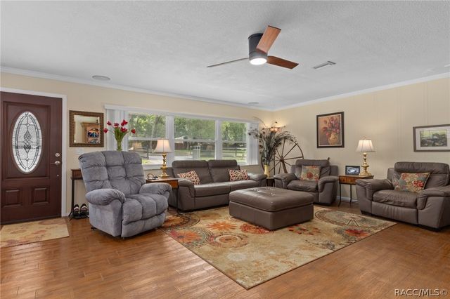 7636 S Four Oaks Drive, Floral City, FL 34436