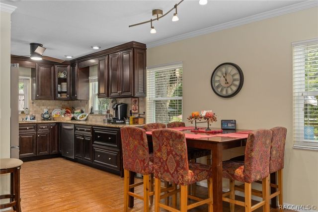 7636 S Four Oaks Drive, Floral City, FL 34436