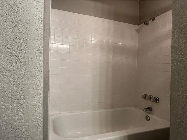 1321 W College Street, Independence, MO 64050