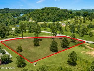 Blueberry Drive, Loudon, TN 37774