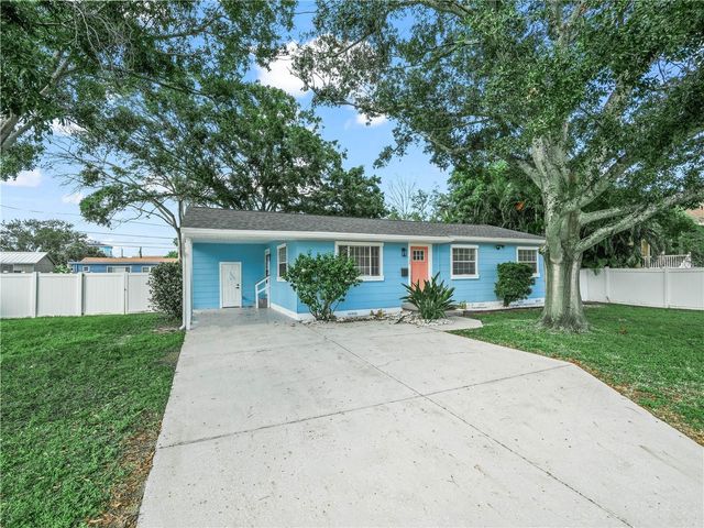 125 80TH AVENUE N, St Petersburg, FL 33702