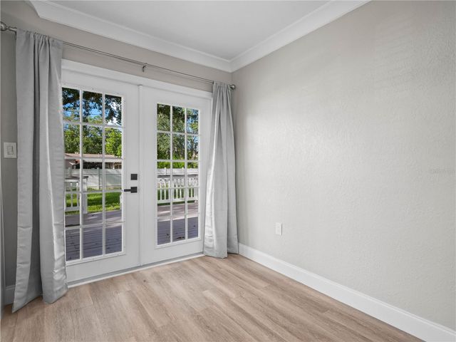 125 80TH AVENUE N, St Petersburg, FL 33702