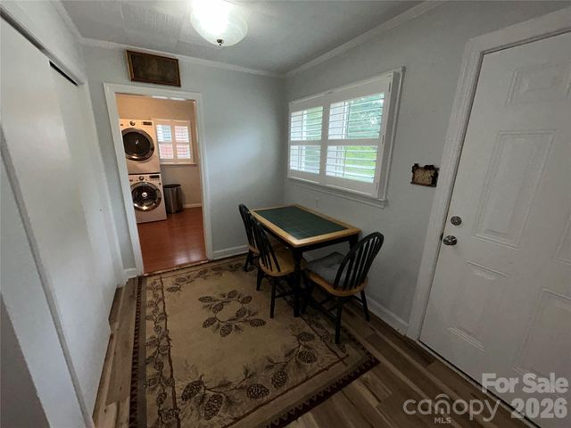 110 9th Street, Black Mountain, NC 28711