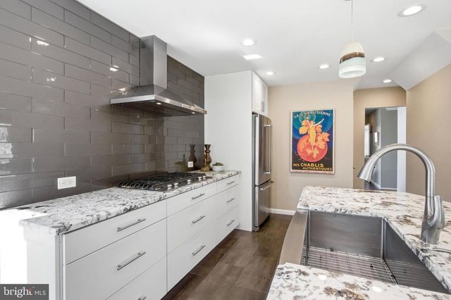 4229 ELIZABETH LN, Annandale, VA 22003