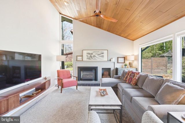 4229 ELIZABETH LN, Annandale, VA 22003