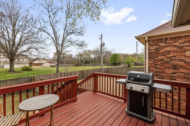382 BOOTH LN, Collierville, TN 38017