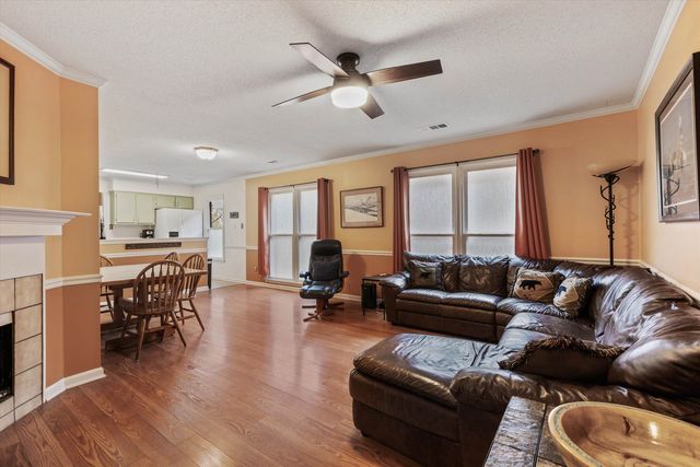 382 BOOTH LN, Collierville, TN 38017