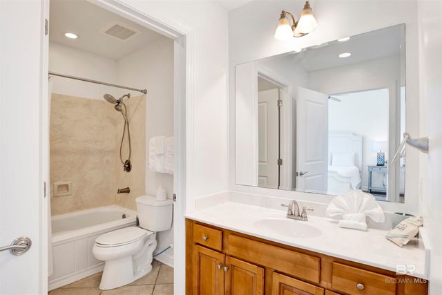 1940 W Beach Boulevard 902, Gulf Shores, AL 36542