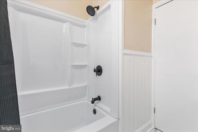 376 STONEWALL ST, Strasburg, VA 22657