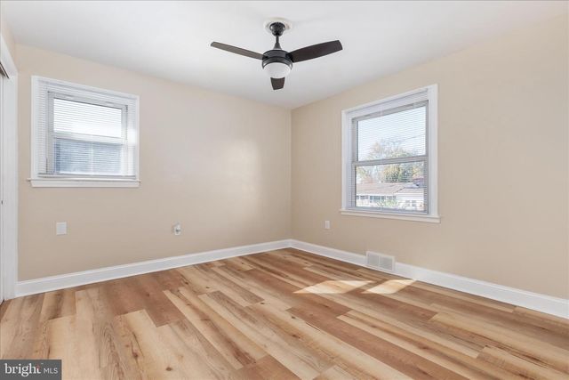 376 STONEWALL ST, Strasburg, VA 22657