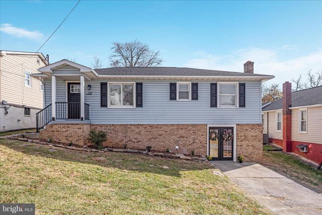 376 STONEWALL ST, Strasburg, VA 22657