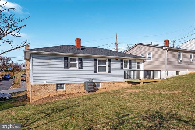 376 STONEWALL ST, Strasburg, VA 22657