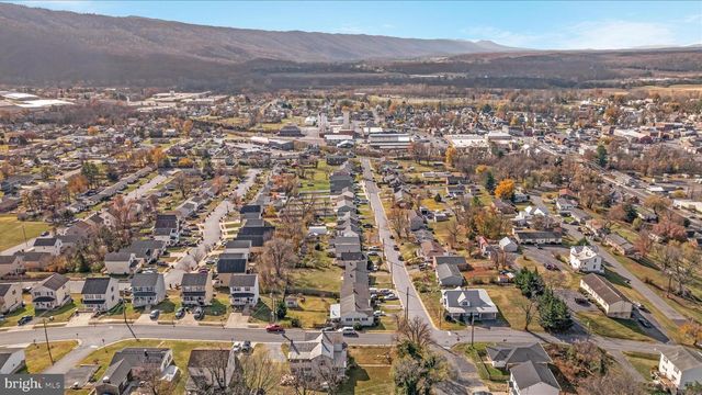 376 STONEWALL ST, Strasburg, VA 22657