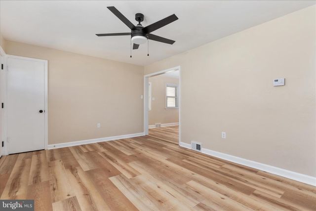 376 STONEWALL ST, Strasburg, VA 22657