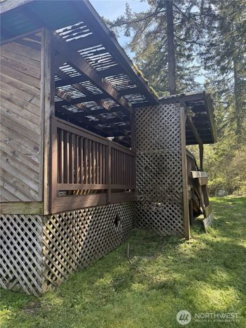 6620 301st Street Ct S, Roy, WA 98580
